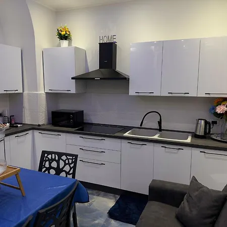 Daire Naomi Luxury 2 Katanya