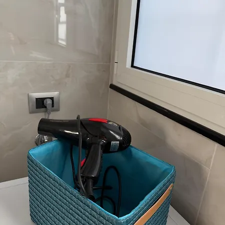Naomi Luxury 2 شقة كاتانيا
