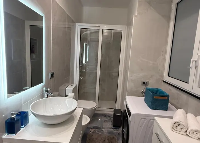 Daire Naomi Luxury 2 *